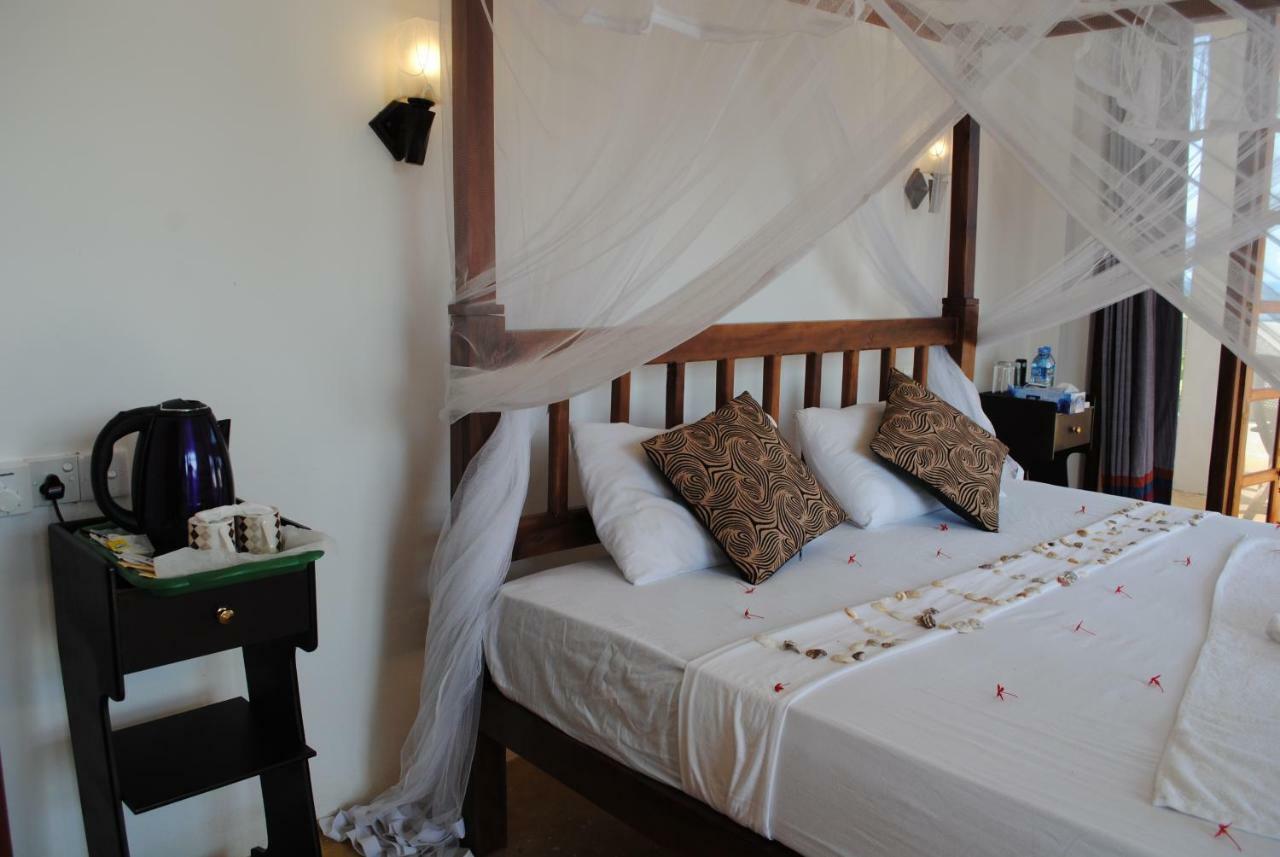 Asha Beach & Spa Tangalle Buitenkant foto