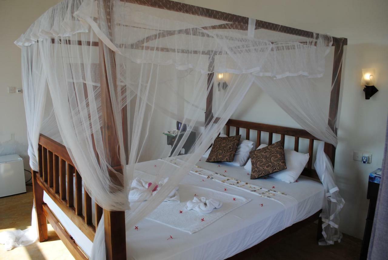 Asha Beach & Spa Tangalle Buitenkant foto