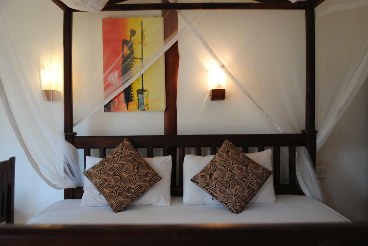 Asha Beach & Spa Tangalle Buitenkant foto