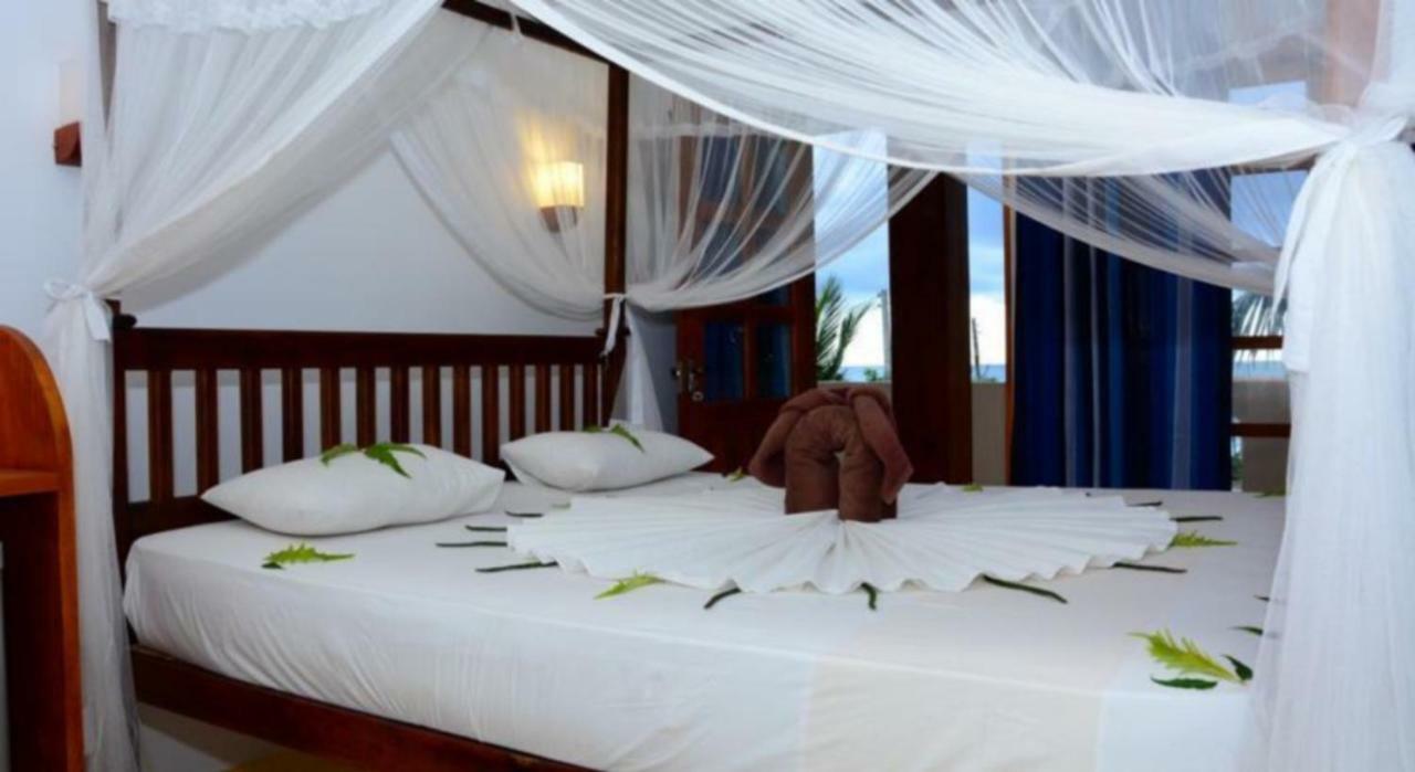 Asha Beach & Spa Tangalle Buitenkant foto
